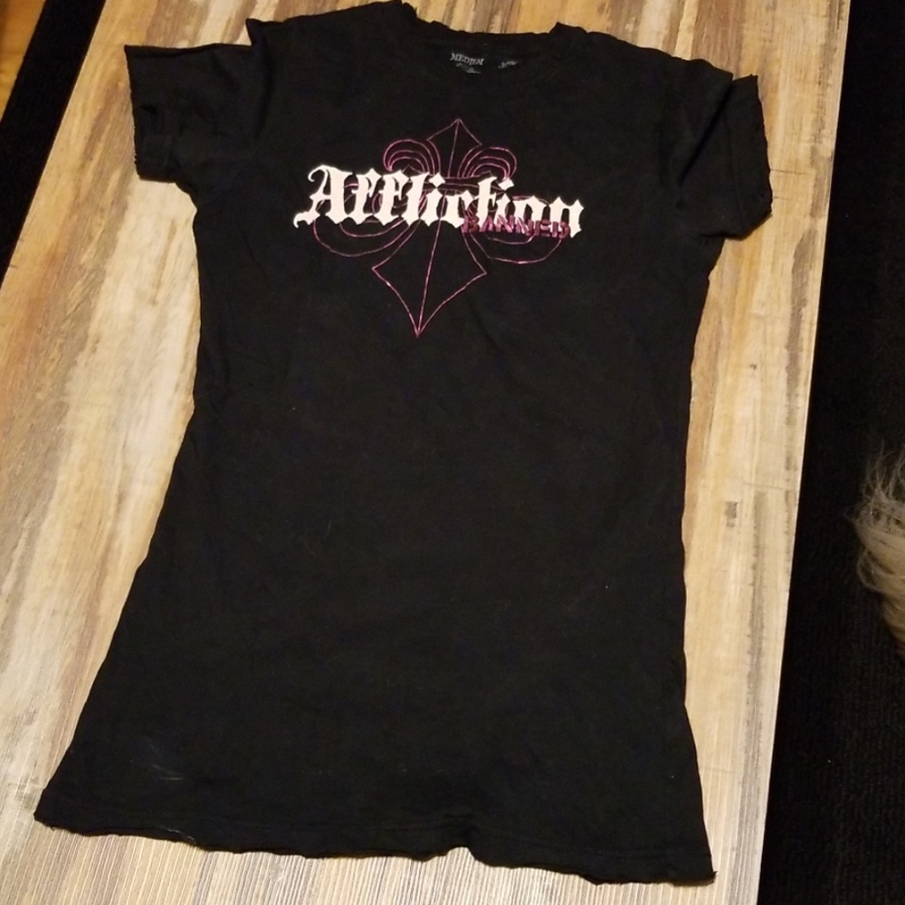LIKE NEW - Affliction Fighter Collectors Tee